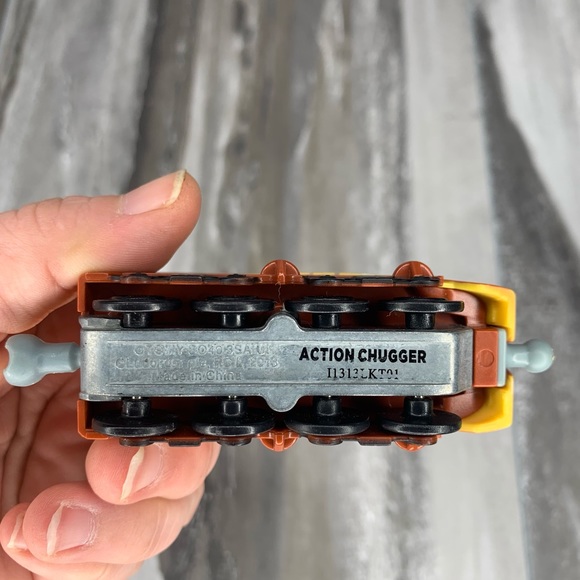 Chuggington Diecast Die-Cast Action Chugger Train by Tomy - Picture 9 of 10